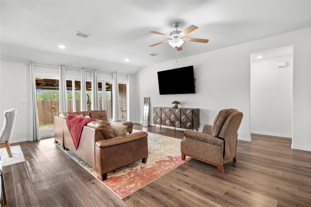 9200 S Field Lane