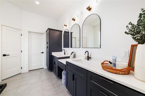 Tiny photo for 7702 Feather Bay Blvd Boulevard, Brownwood, TX 76801 (MLS # 21198180)