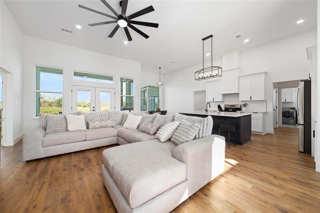 Kings Point Cove - Residential