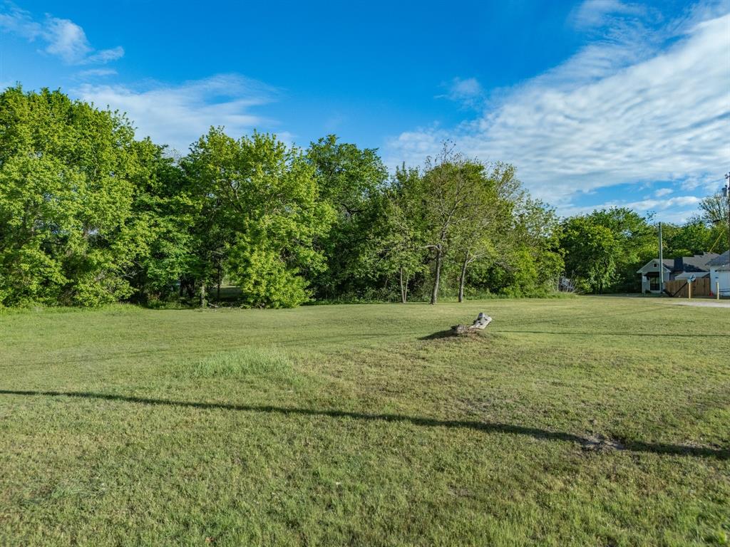Town - Waxahachie - Land