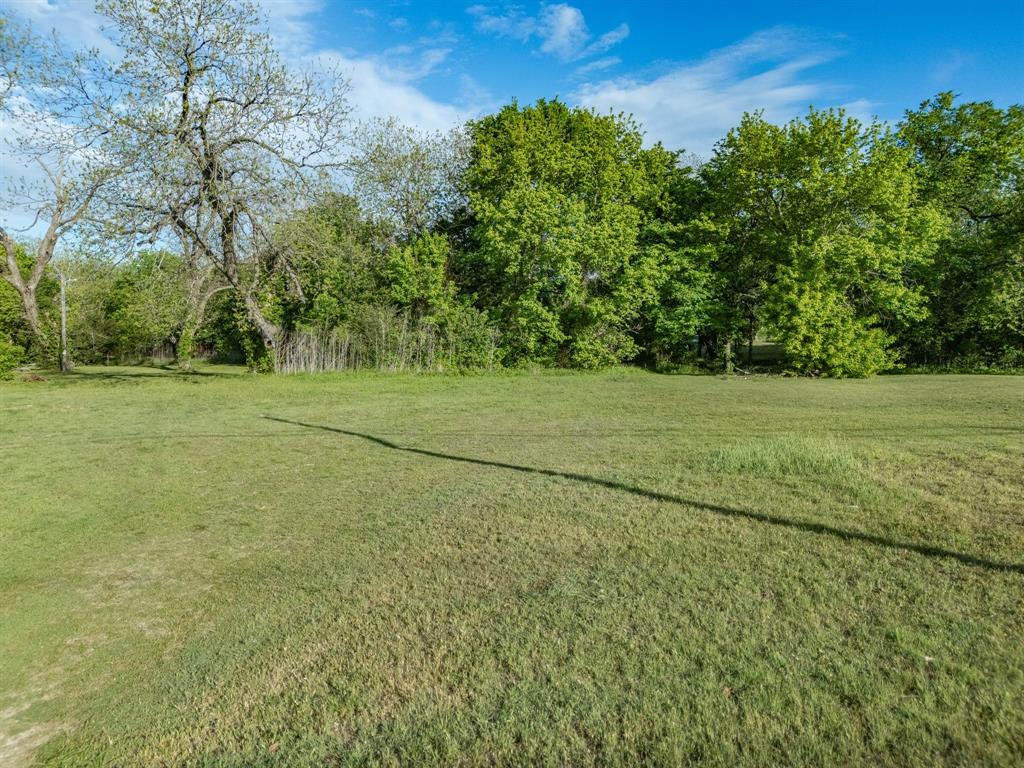 Town - Waxahachie - Land