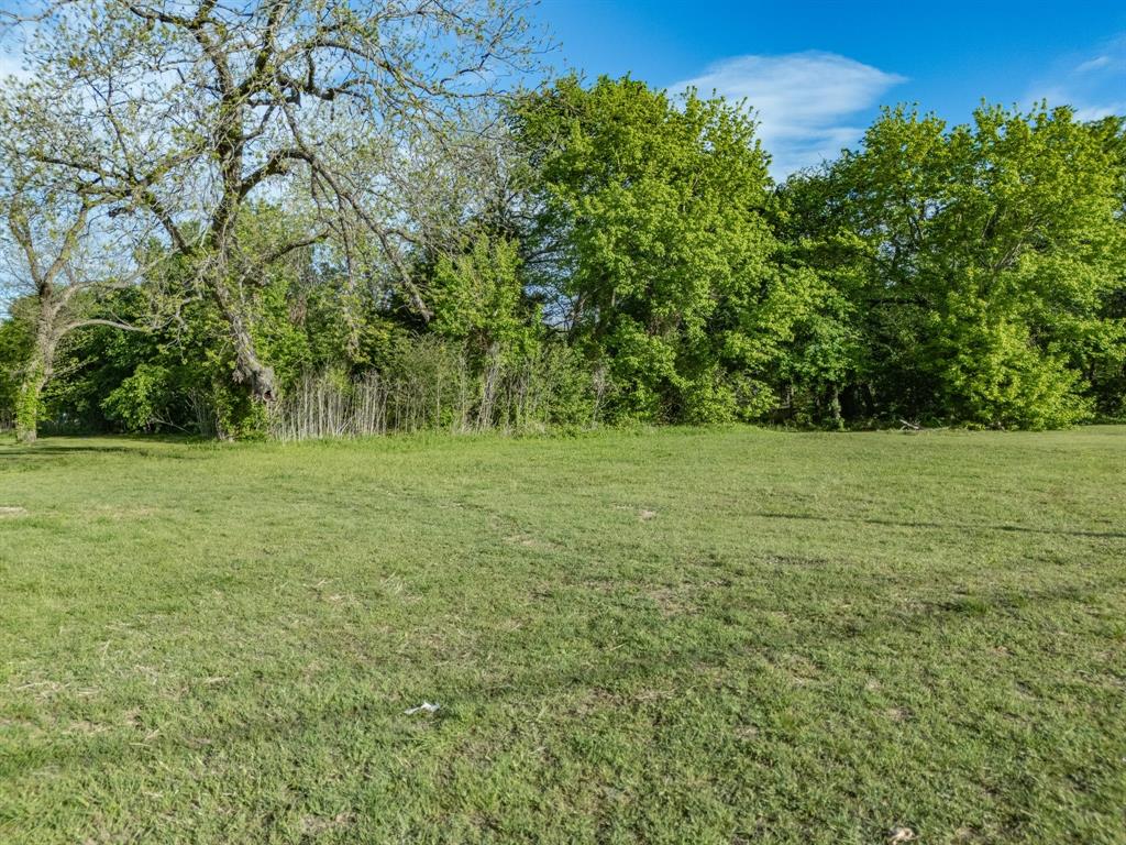 Town - Waxahachie - Land