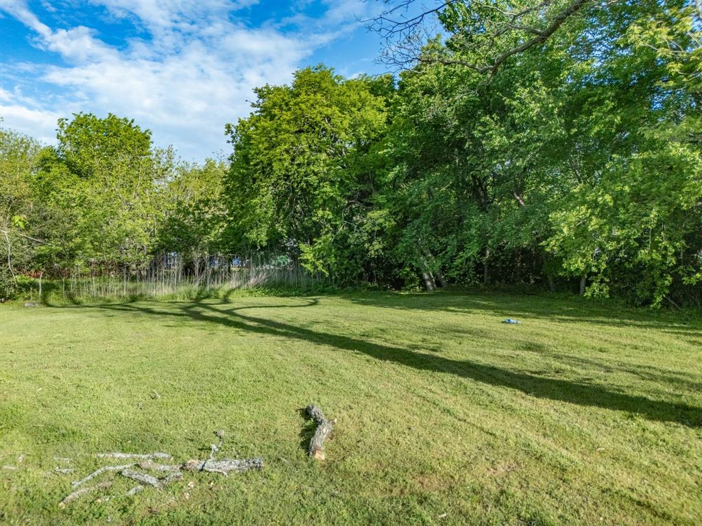 Town - Waxahachie - Land