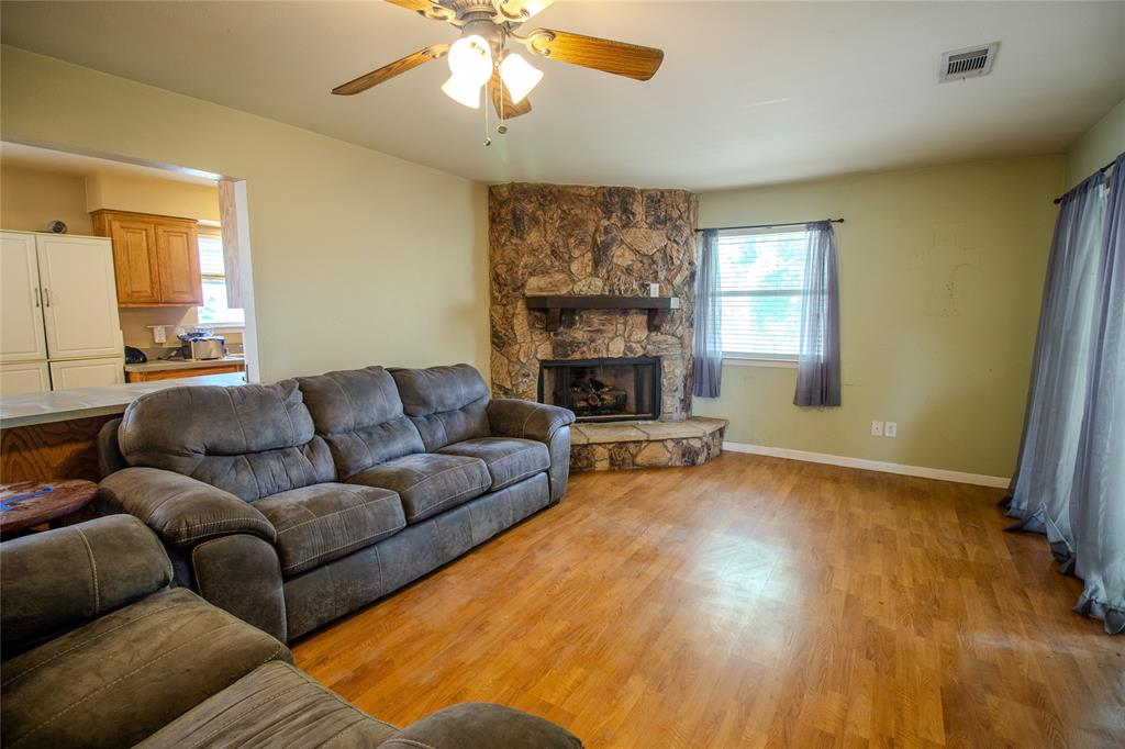 1805 Bardfield Avenue