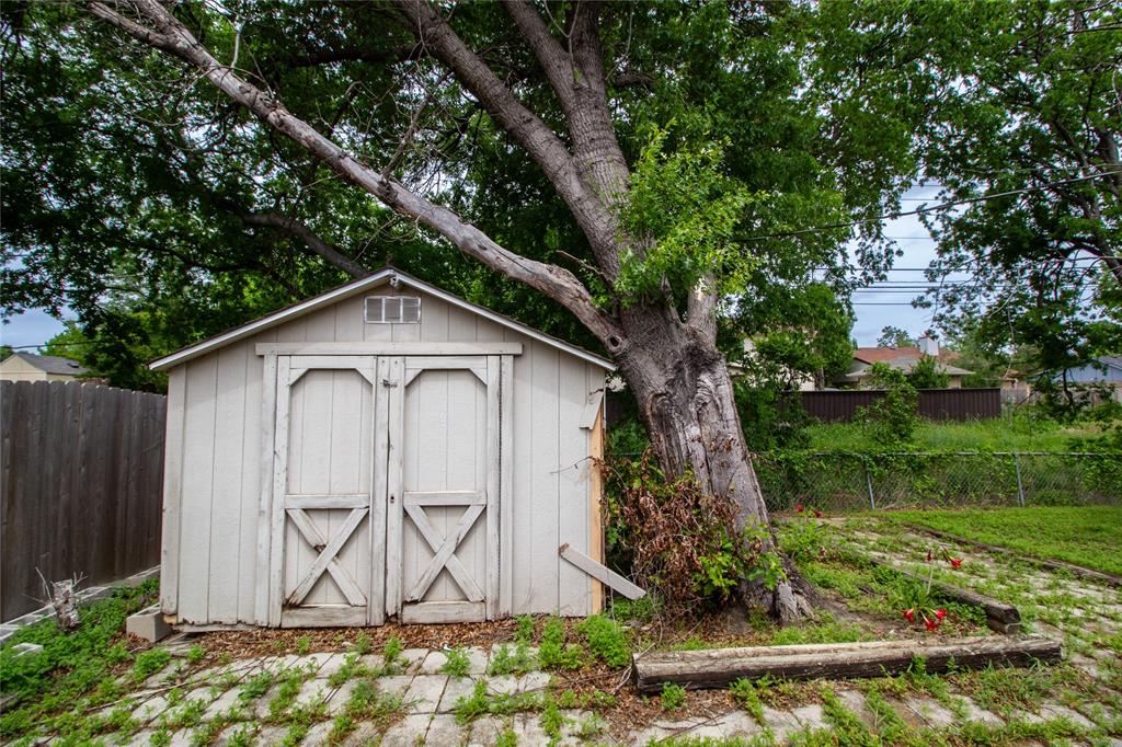 Southgate Manor 02 - Residential