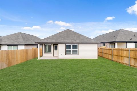 Tiny photo for 1607 Romans Road, Ennis, TX 75119 (MLS # 21101515)