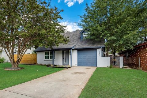 1201 Woodbrook Street Arlington TX 76011