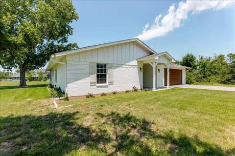 Photo of 104 Pontiac Drive, Lake Kiowa, TX 76240 (MLS # 21351359)