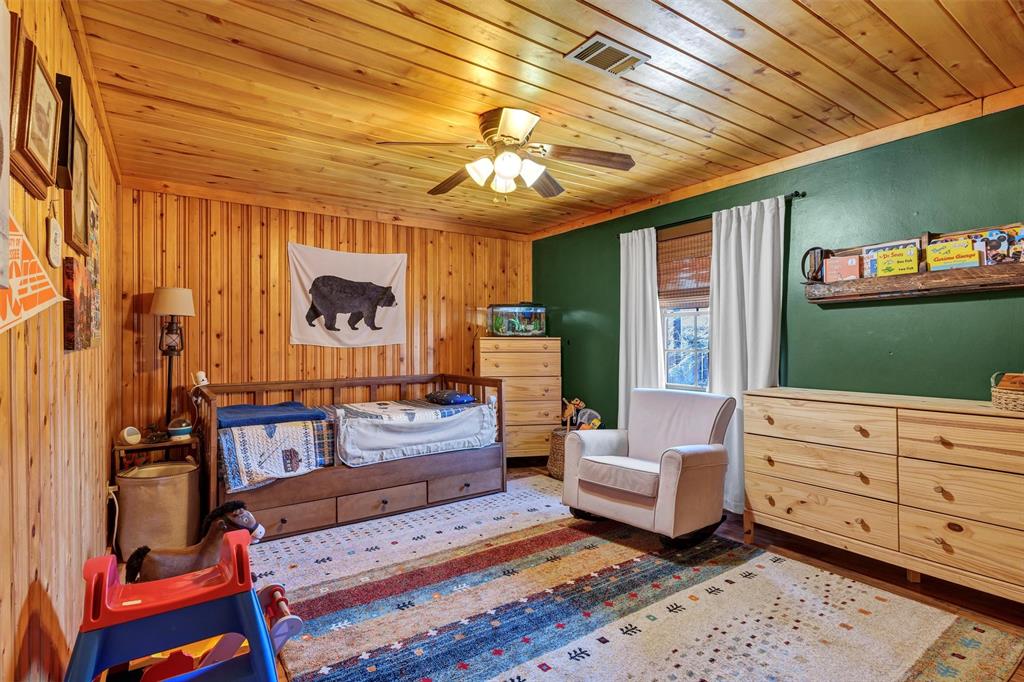 Decordova Bend Estate - Residential