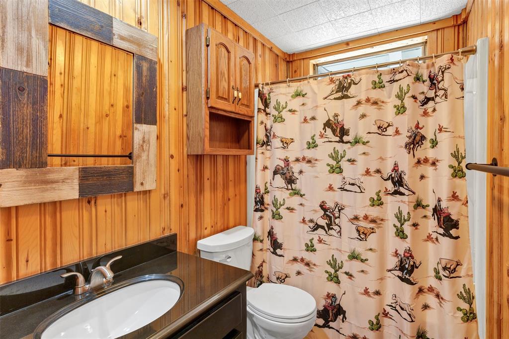 Decordova Bend Estate - Residential