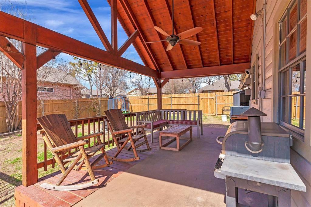 Decordova Bend Estate - Residential