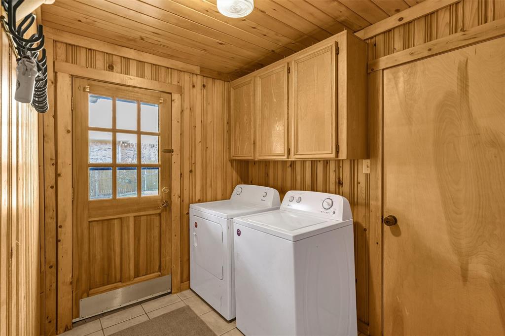 Decordova Bend Estate - Residential