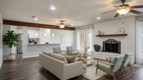 Photo of 5920 Diamond Oaks Drive S, Haltom City, TX 76117 (MLS # 21302706)