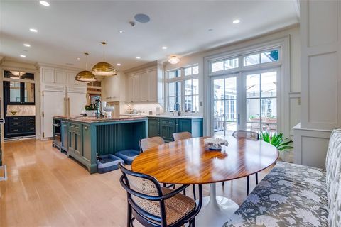 Tiny photo for 4211 Lakeside Drive, Highland Park, TX 75219 (MLS # 21063622)