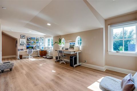 Tiny photo for 4211 Lakeside Drive, Highland Park, TX 75219 (MLS # 21063622)