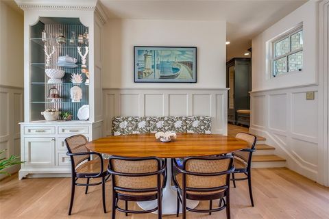 Tiny photo for 4211 Lakeside Drive, Highland Park, TX 75219 (MLS # 21063622)