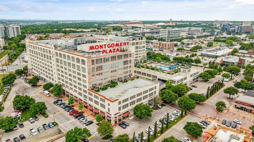 Welcome to luxury living in the heart of Fort Worth! This beautifully appointed condo offers an unbeatable location near the Cultural District, Dickies Arena, Will Rogers Coliseum, Fort Worth Zoo, and the Botanic Gardens—plus countless shops and dining options just moments away. Inside, you’ll find a smartly designed floor plan that begins with a private guest bedroom featuring its own ensuite bath—perfect for visitors or a home office. The stylish kitchen features stainless steel appliances, sleek built-in cabinetry, and ample counter space, along with a convenient built-in desk area for productivity at home. The open-concept living area is ideal for entertaining or relaxing, with electronically controlled window treatments for ultimate comfort and ease. The spacious primary suite is a true retreat, complete with a spa-inspired ensuite bath, dual sinks, walk-in shower, and generous closet space. Montgomery Plaza residents enjoy access to world-class amenities including a rooftop pool and spa, outdoor kitchen and grill areas, cabanas, putting green, corn hole, media room, indoor lounge, first-class fitness center, gated dog walk, and 24-hour concierge and security. Don’t miss this rare opportunity to own a piece of Fort Worth luxury—schedule your showing today!