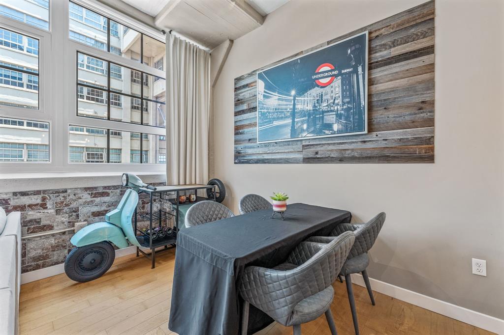 One Montgomery Plaza Residence Condo - Residential