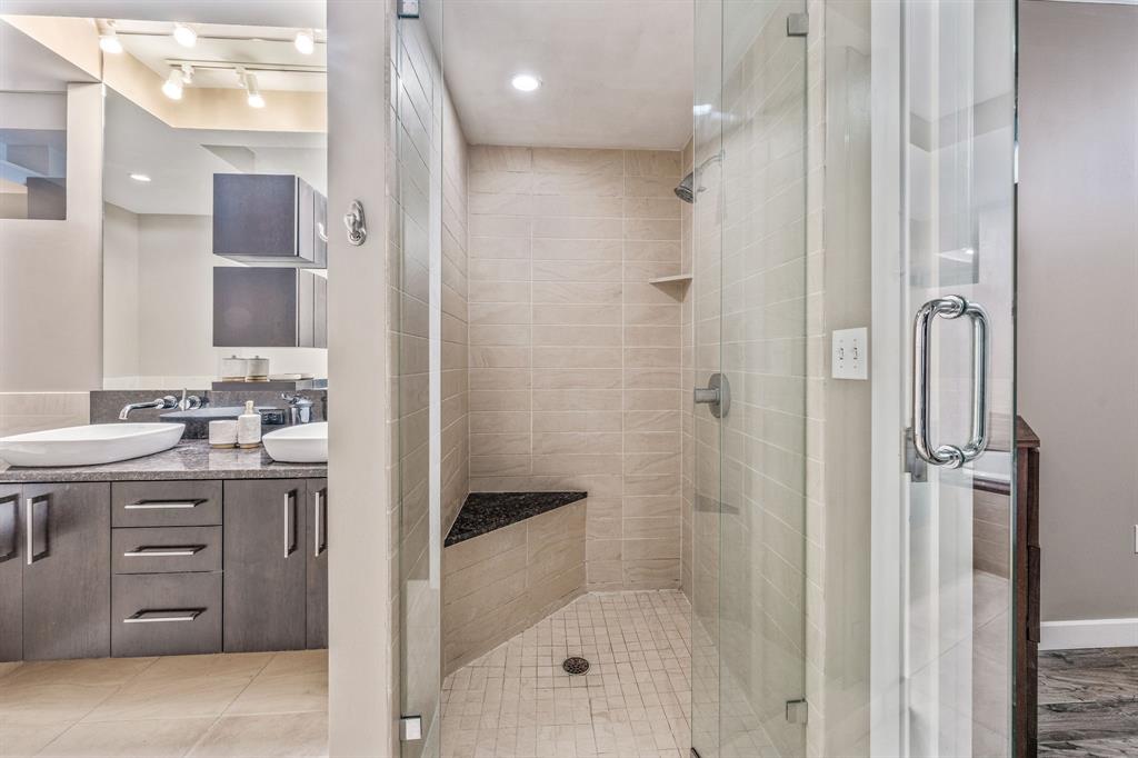 One Montgomery Plaza Residence Condo - Residential