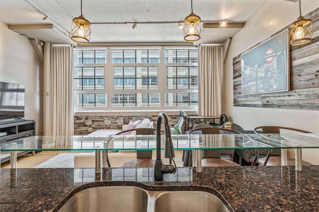 One Montgomery Plaza Residence Condo - Residential