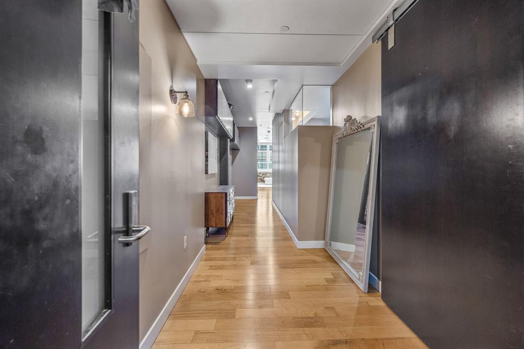 One Montgomery Plaza Residence Condo - Residential