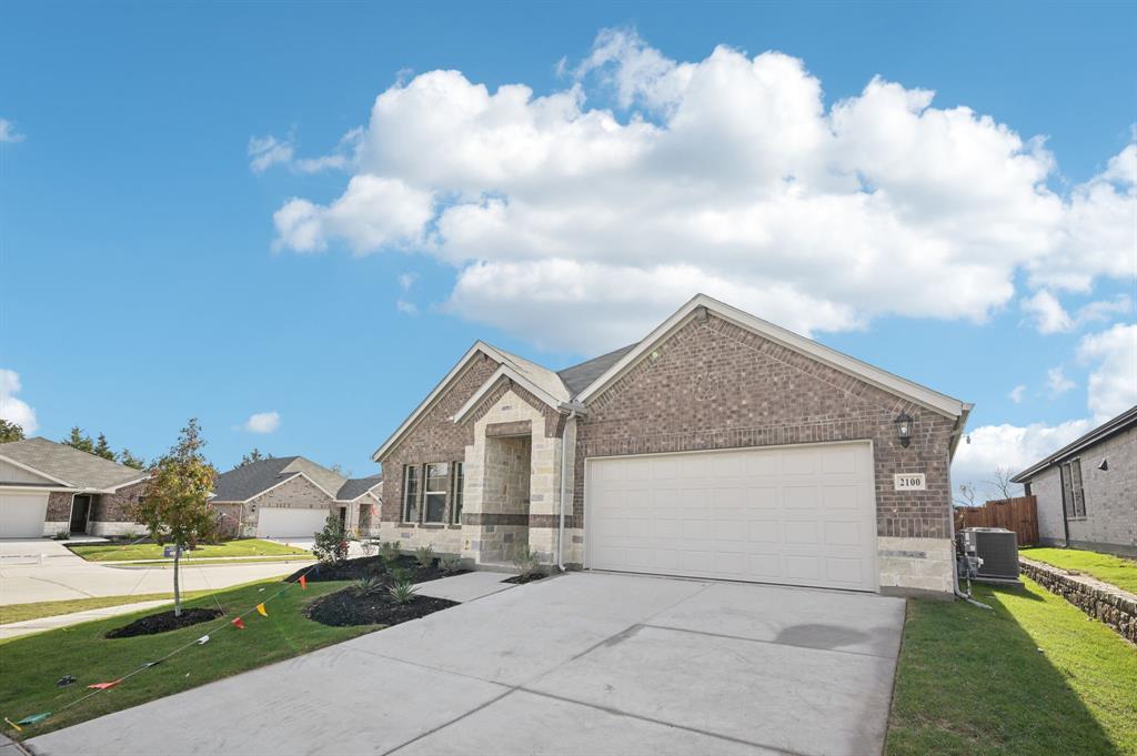 2100 Gustavus Drive