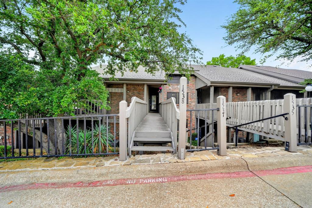 1538 Signal Ridge Place 1538