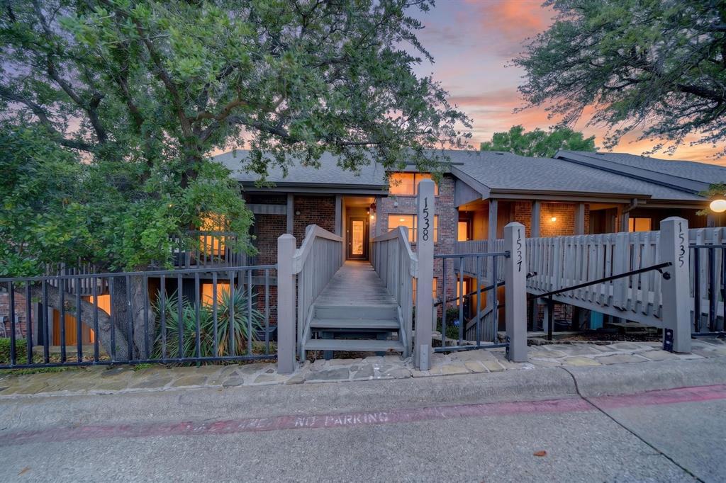 1538 Signal Ridge Place 1538