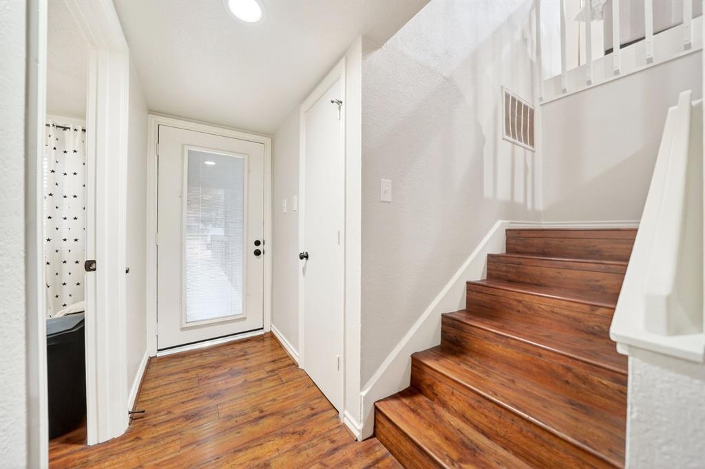 1538 Signal Ridge Place 1538