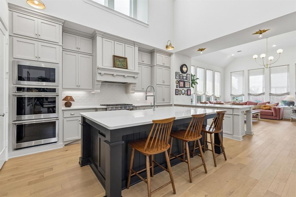 841 Forest Creek Drive