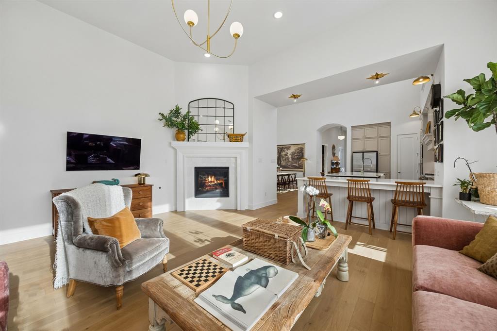 841 Forest Creek Drive