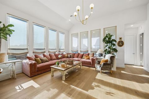 841 Forest Creek Drive Rockwall TX 75087