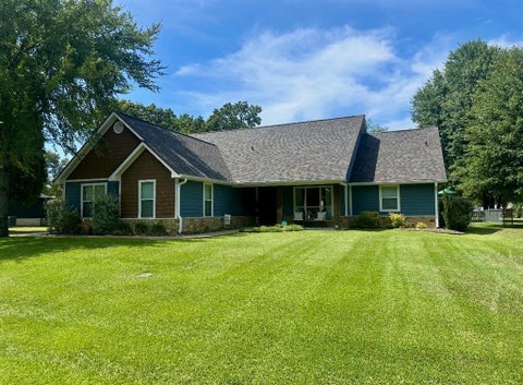 Photo of 3 Jupiter Road, Star Harbor, TX 75148 (MLS # 21368350)