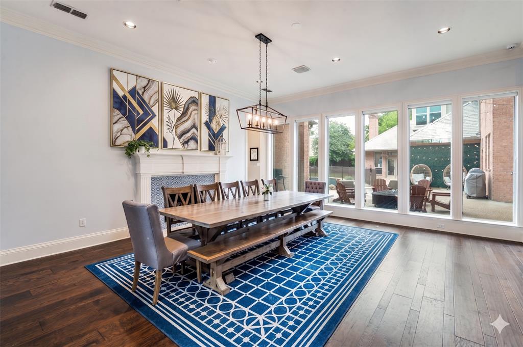 1809 Cliffview Drive