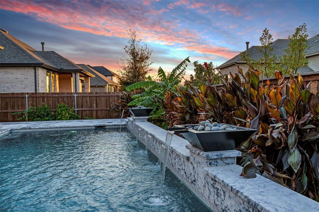 Tavolo Park - Residential Lease