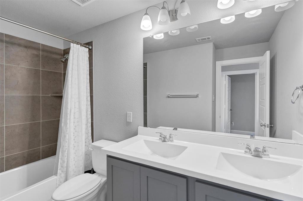 Tavolo Park - Residential Lease