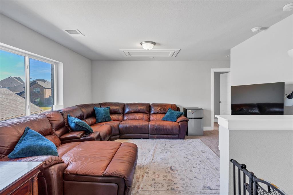 Tavolo Park - Residential Lease