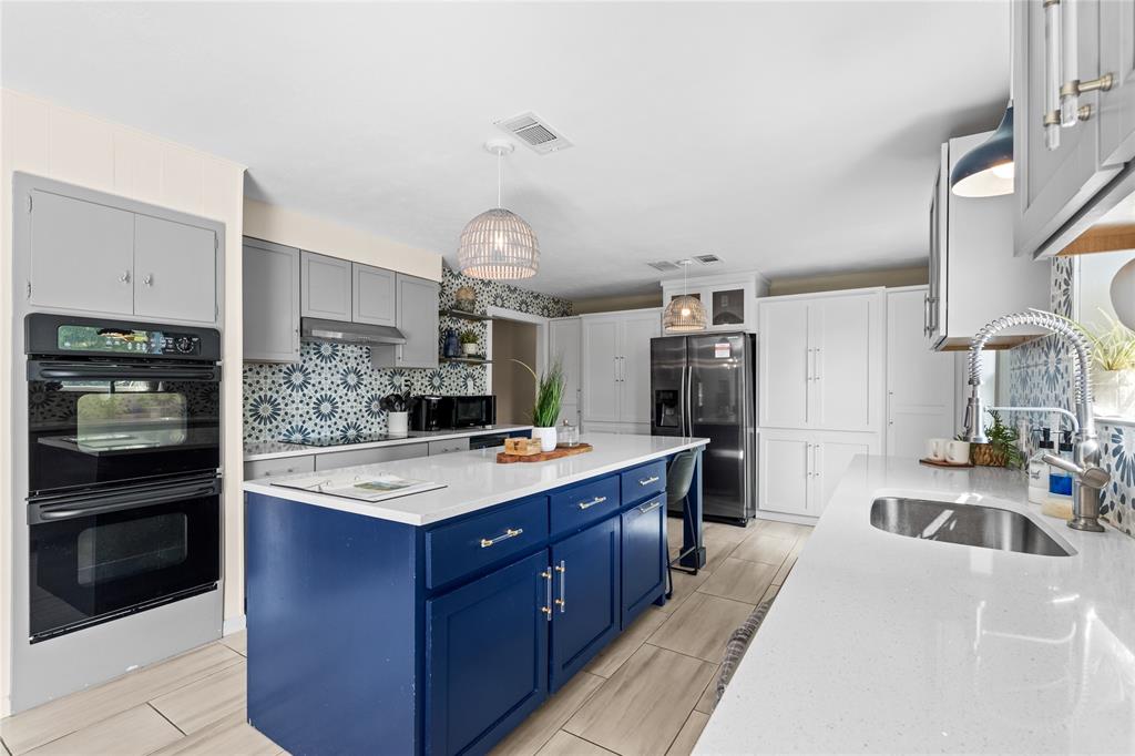 J Wilcox Surv Abs #1702 - Residential