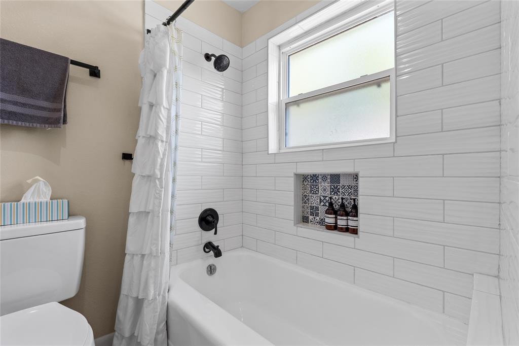 J Wilcox Surv Abs #1702 - Residential