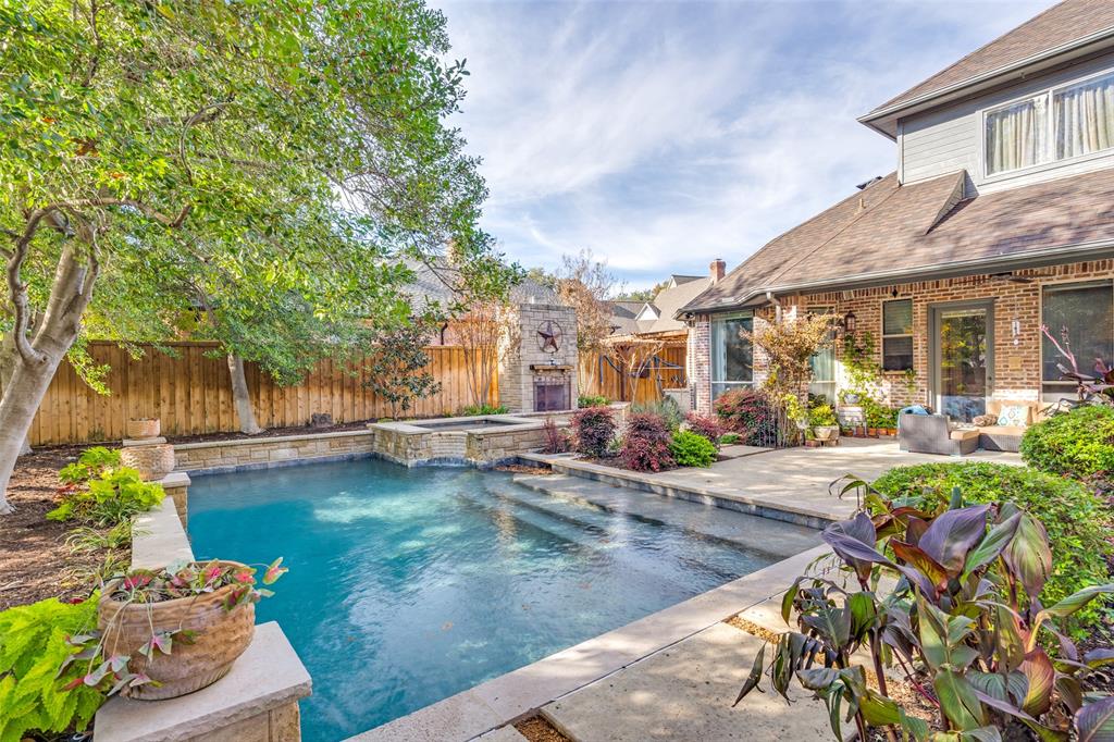 Pebble Brook At Willow Bend - Residential