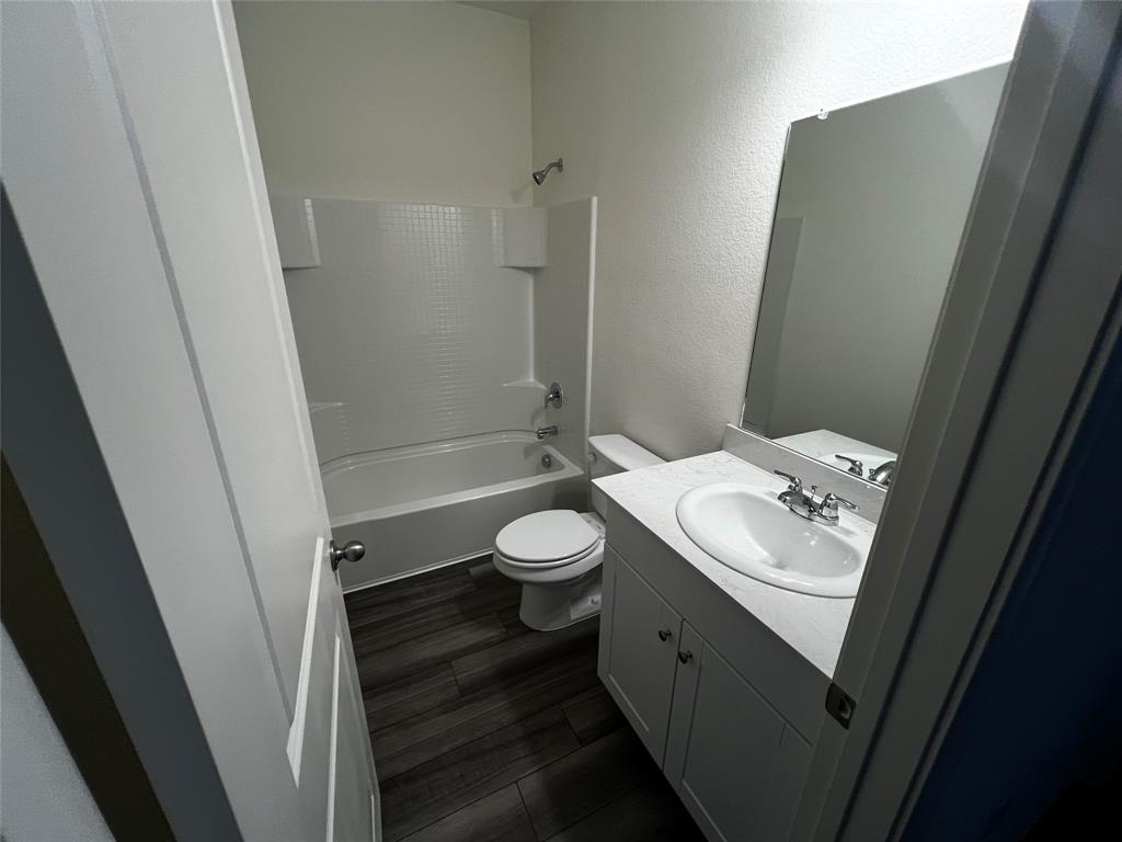 Gateway Parks Add - Residential Lease