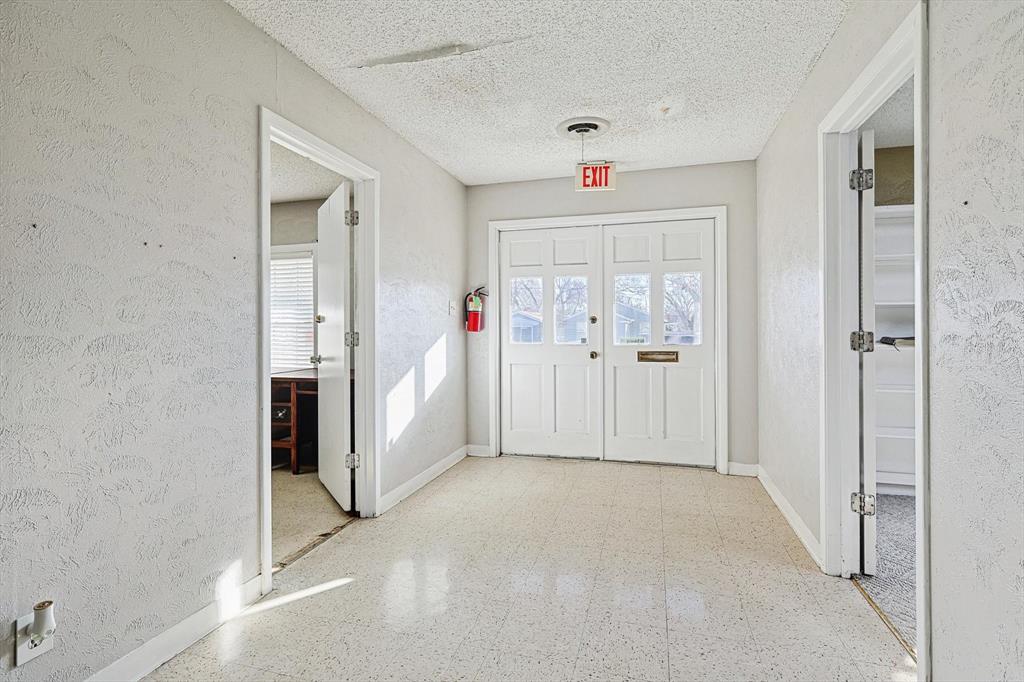 O.B. Dick Addition - Commercial Sale