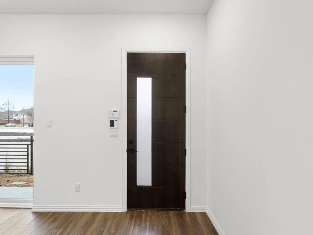 1204 Daybreak Drive