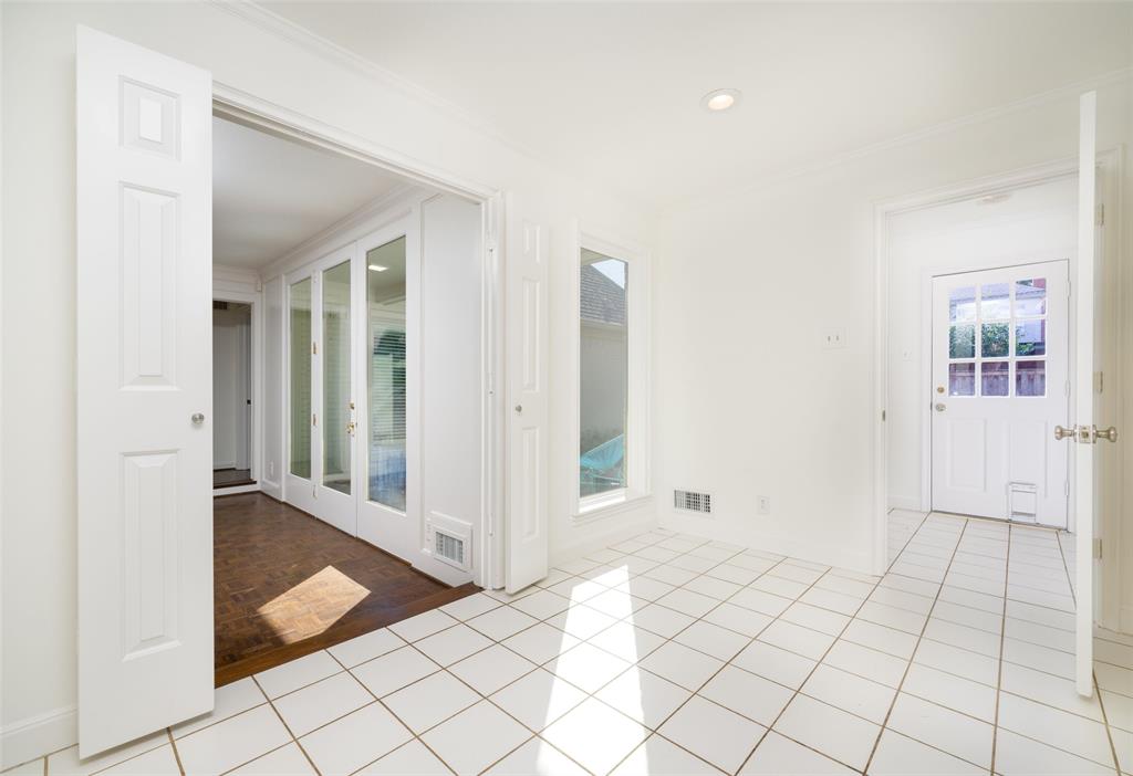 Highland Park 04 Instl - Residential