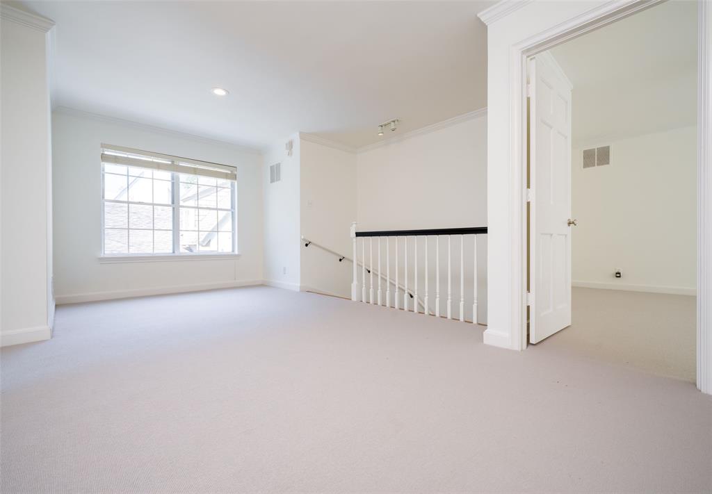 Highland Park 04 Instl - Residential