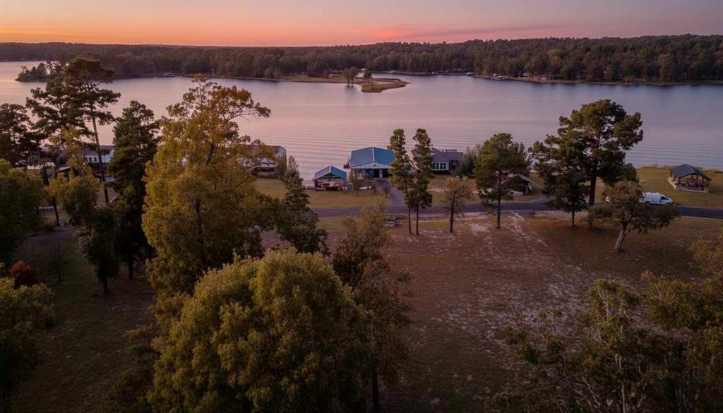 Crystal Sands - Residential