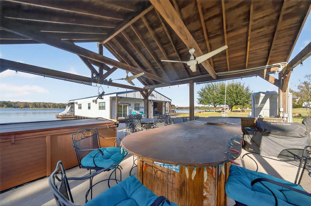 Crystal Sands - Residential