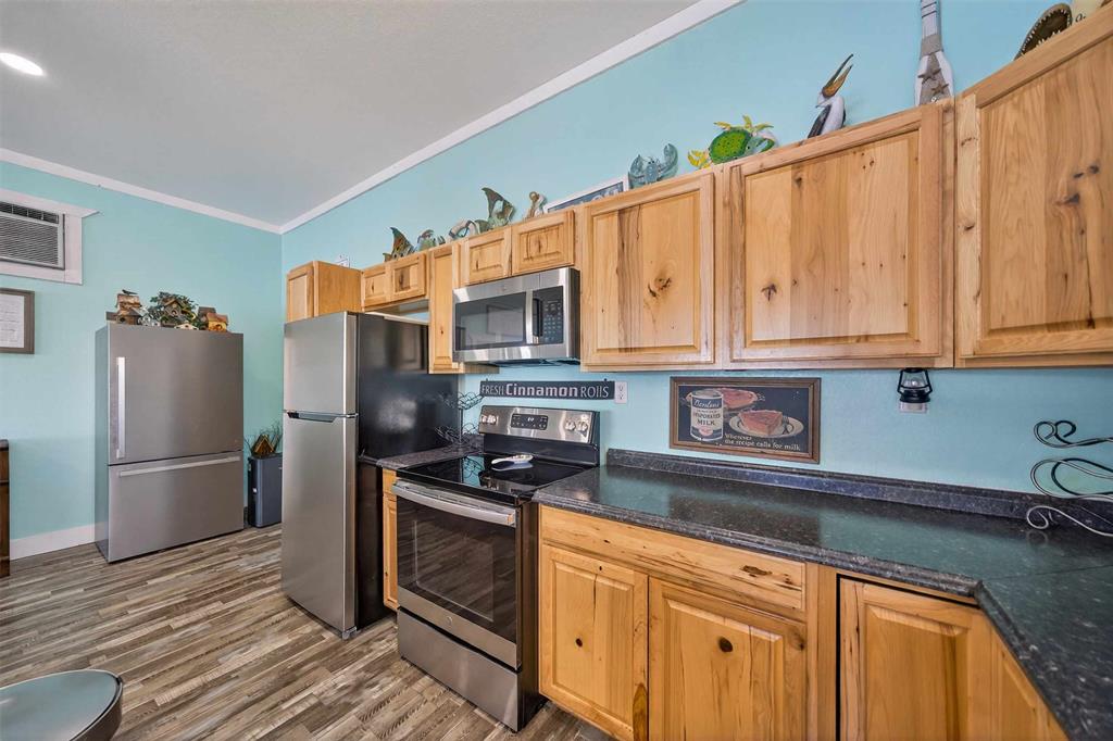 Crystal Sands - Residential