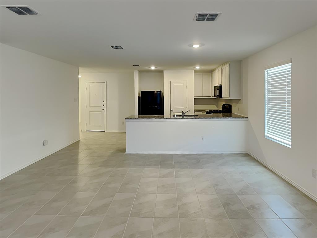 Eastland Ph 2a - Residential Lease