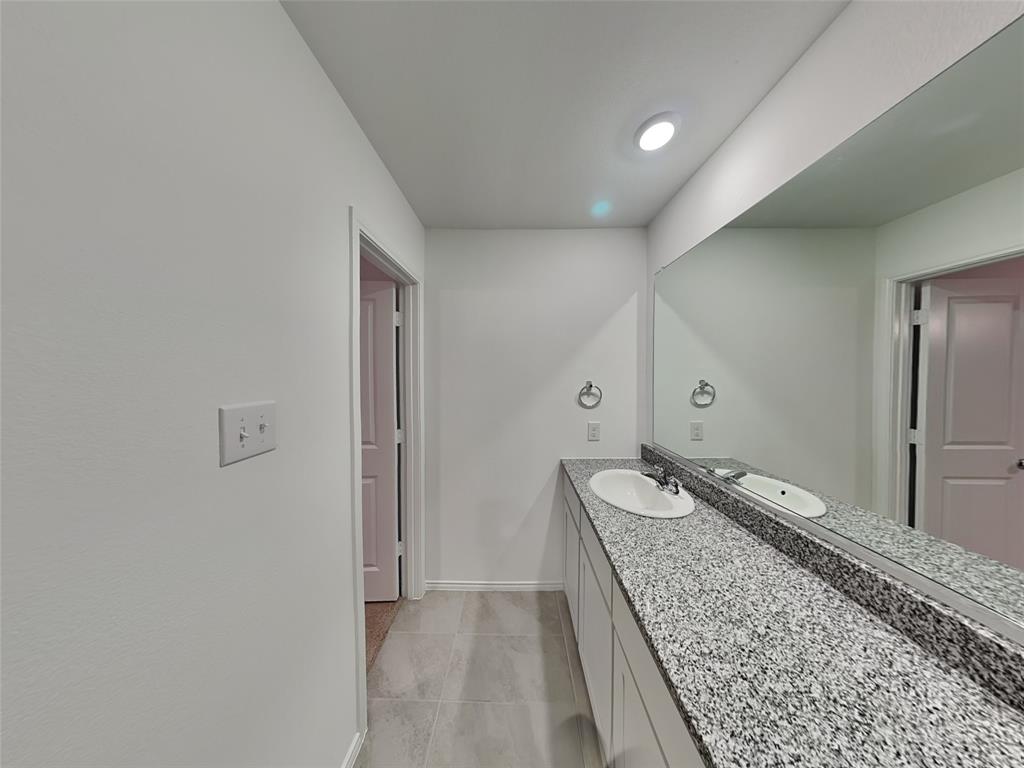 Eastland Ph 2a - Residential Lease